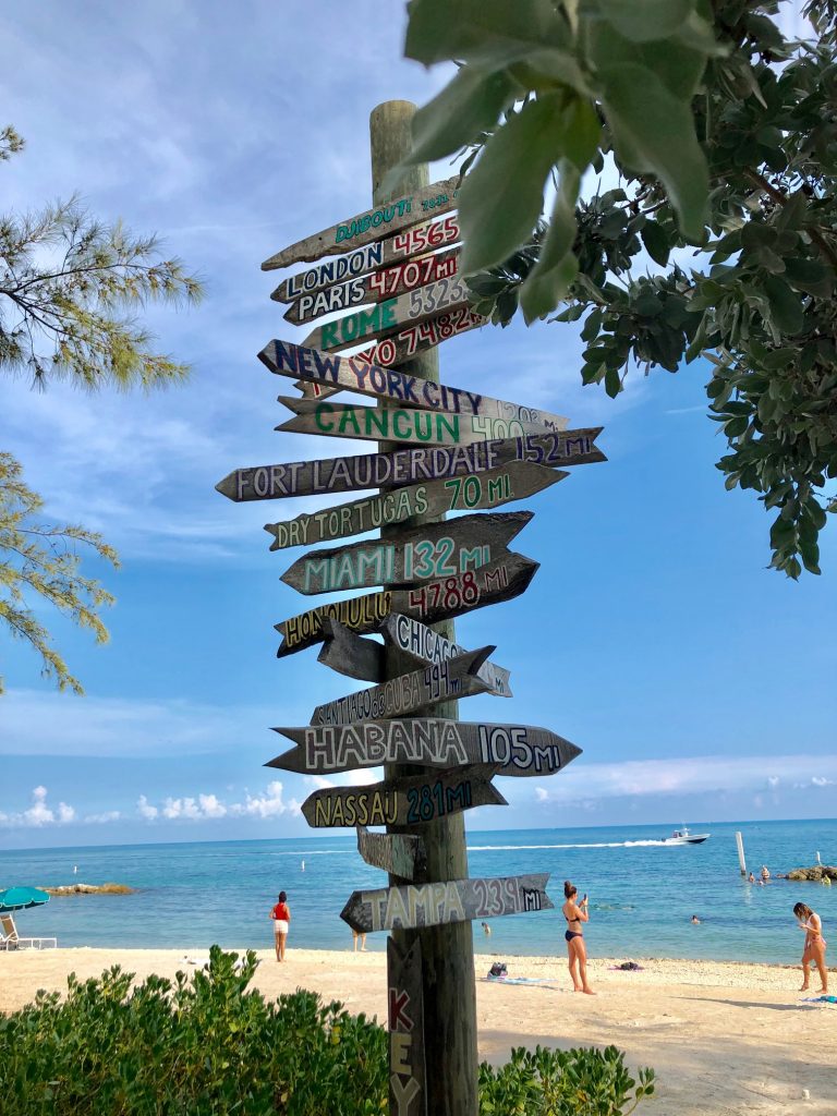 Skilt på strand i Key West, Florida.